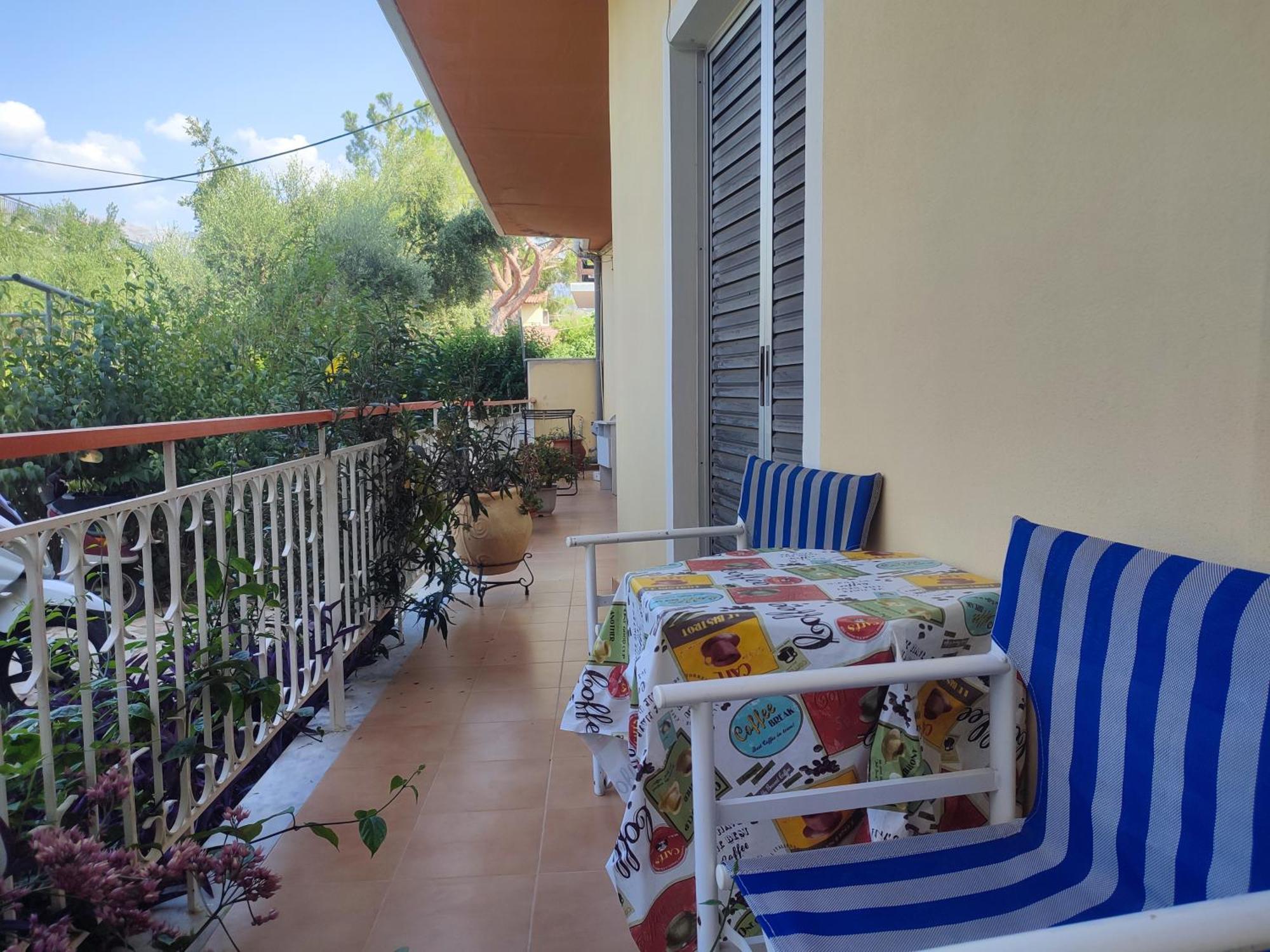 Mema'S Tranquil Studio In Patra - Free Parking Exterior foto